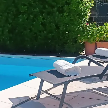 Solare Con Piscina 4 Apartamento