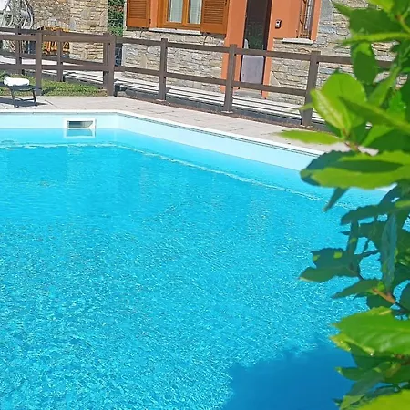 Apartamento Solare Con Piscina 4